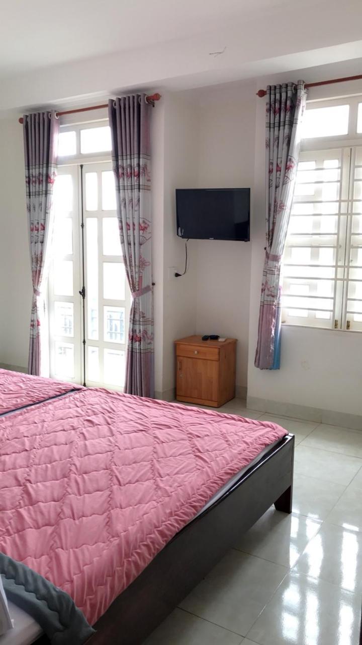 Nha Nghi Hoang Hoa Otel Buôn Ma Thuột Dış mekan fotoğraf
