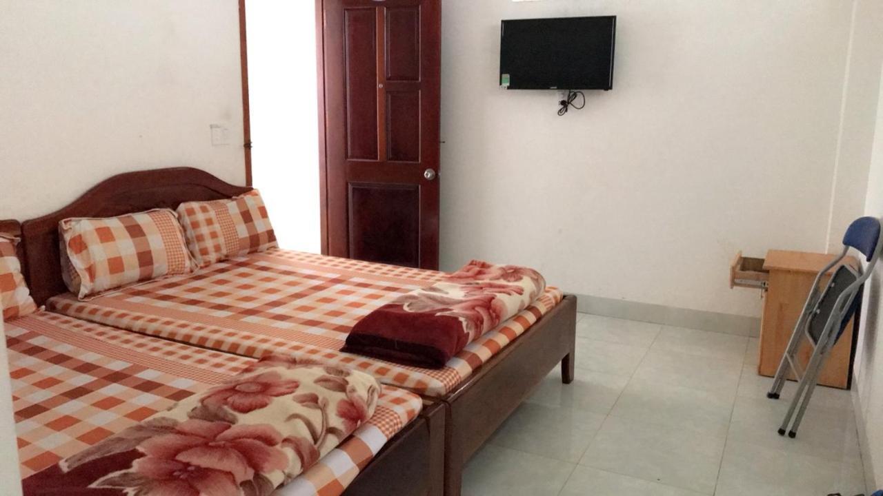 Nha Nghi Hoang Hoa Otel Buôn Ma Thuột Dış mekan fotoğraf